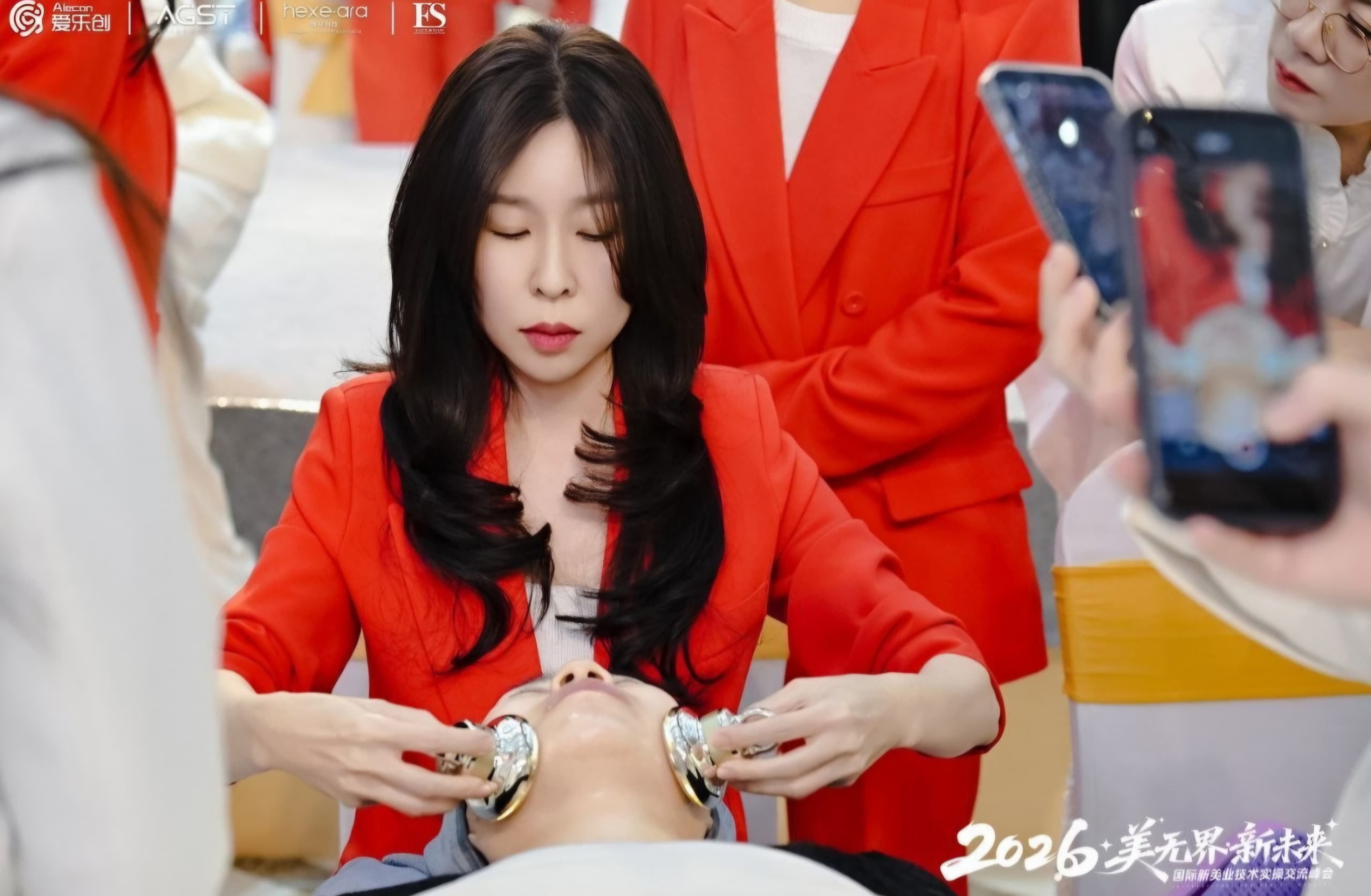 중국 국제 뷰티 서밋 현장 시연